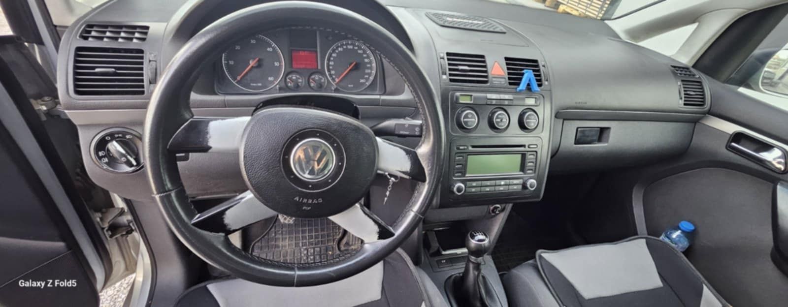 Продава се Volkswagen Touran
