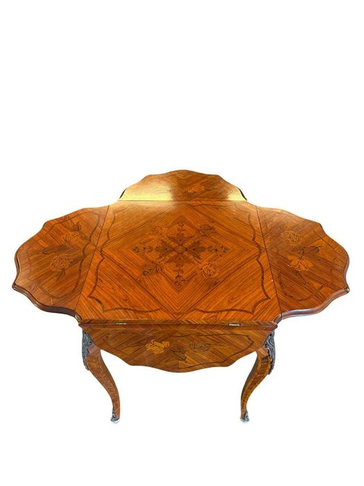 Măsuță extensibilă cu intarsii florale, lemn nobil