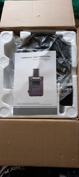 Зеленчукорезачка професионална робот