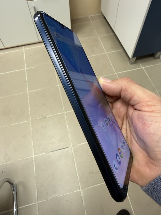 Vivo Y21s 4/128gb - отличен