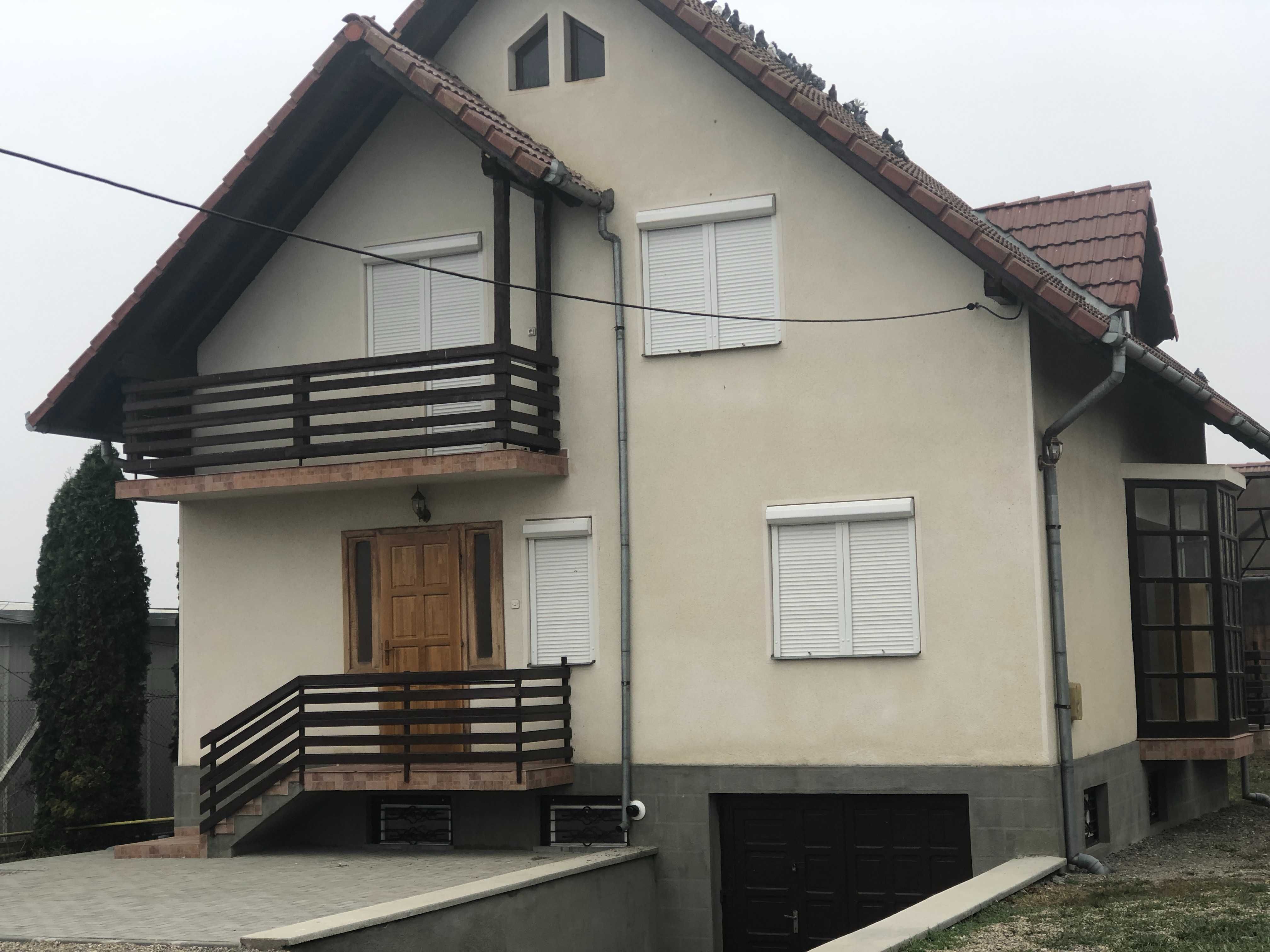 Vând/Dau în chirie casă în Chețani
