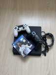 Playstation 4 slim, HDD 1TB, 2 controllers