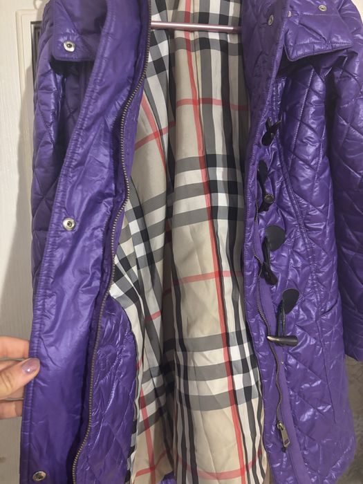 Burberry яке лилаво