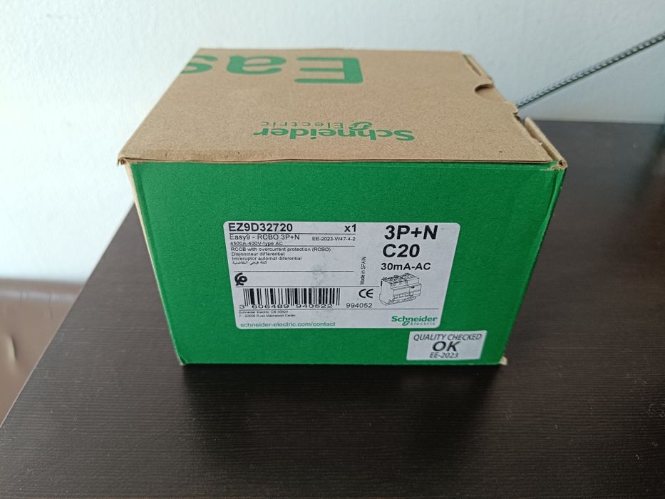 Intrerupator automat diferential RCBO  3P+N 20A/30mA 4500 AC Schneider