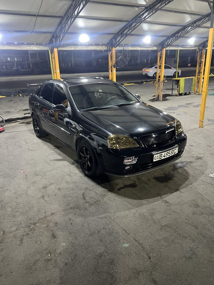 Продам Lacetti 1.8 Avtomat sport