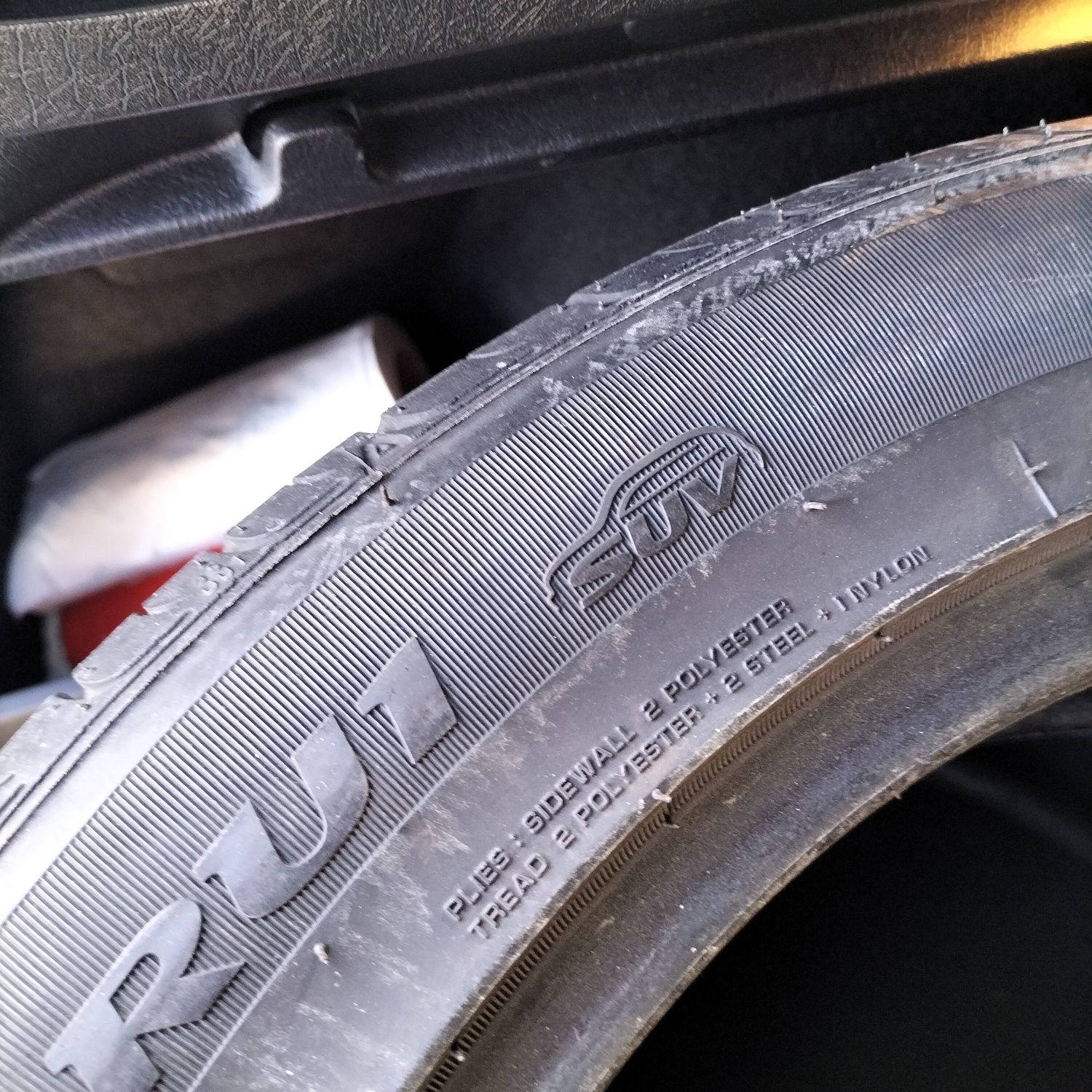 Vand 4 anvelope de vara 215/55 R18