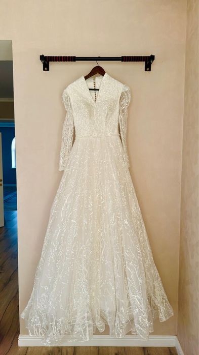 Продам свадебное платье