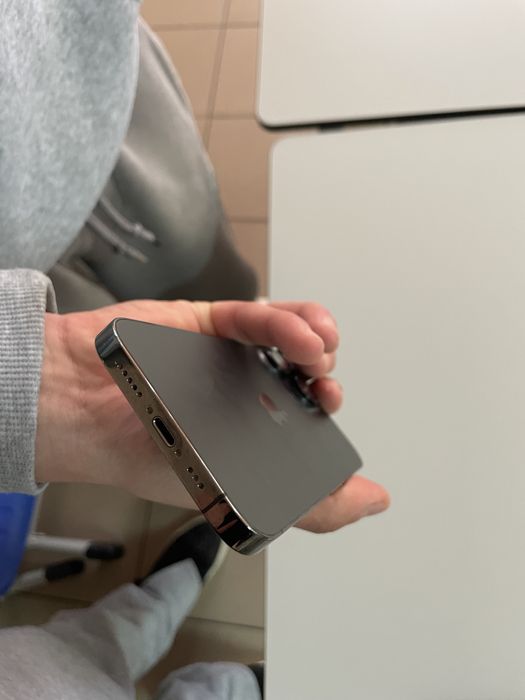 Vând iphone 13 PRO!