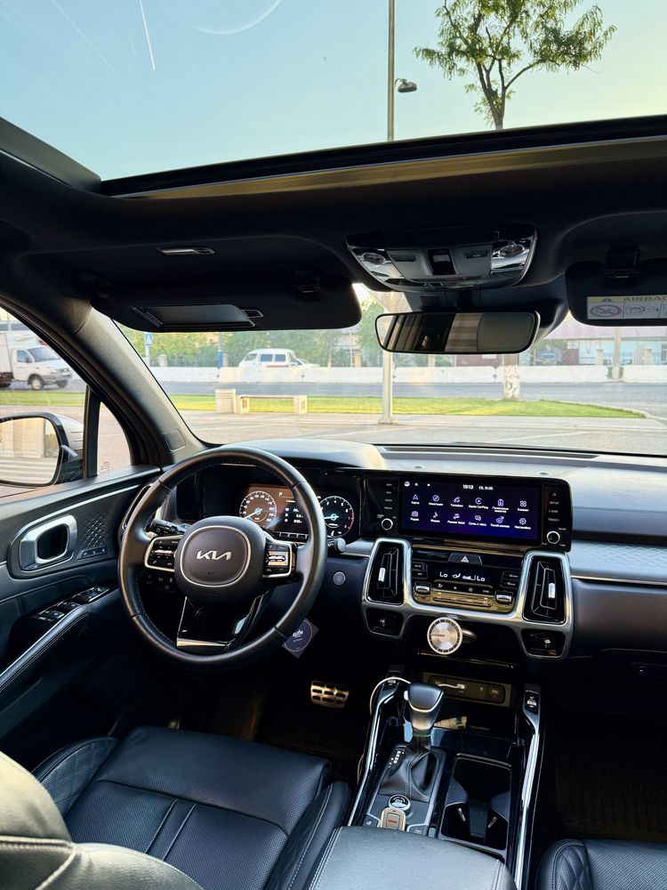 Kia Sorento.