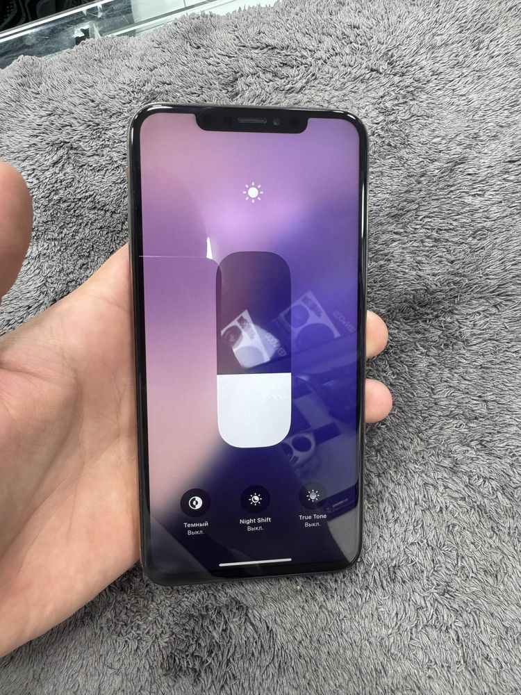 Iphone xs max xamma joyi ishlidi