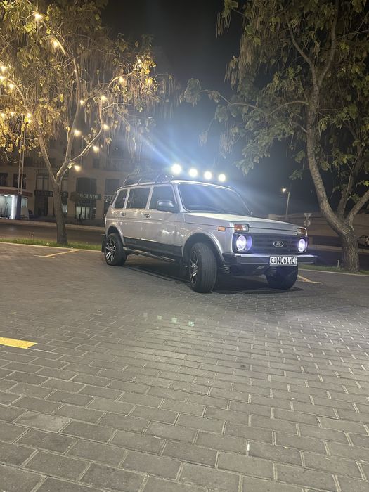 Niva 2131 Tayyor ideal moshina umumam ishi yo’q