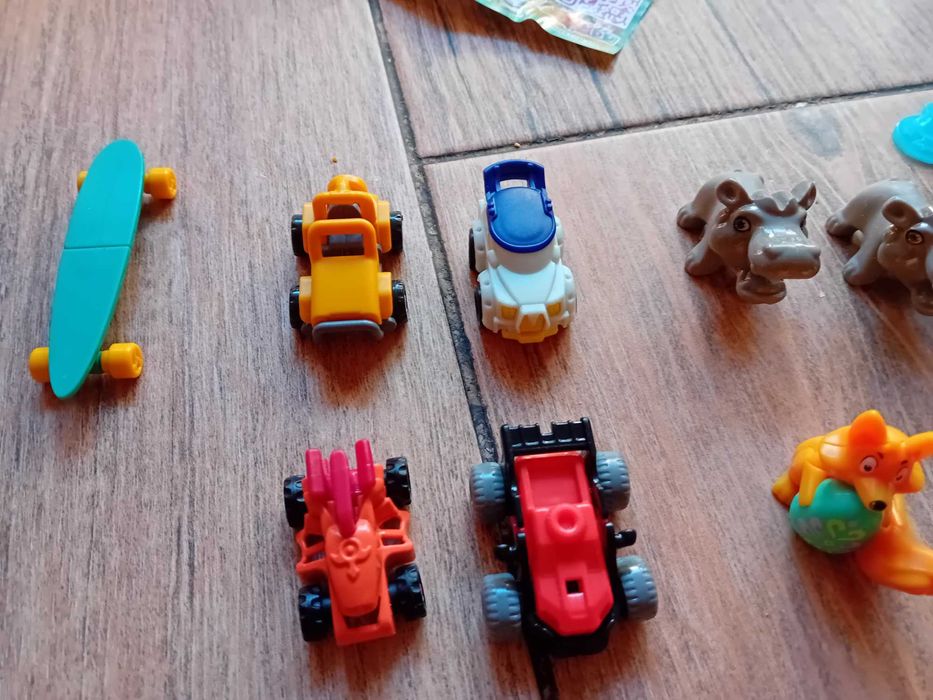 Figurine Kinder / disney printese Belle / Cenusereasa/ Raspunzel