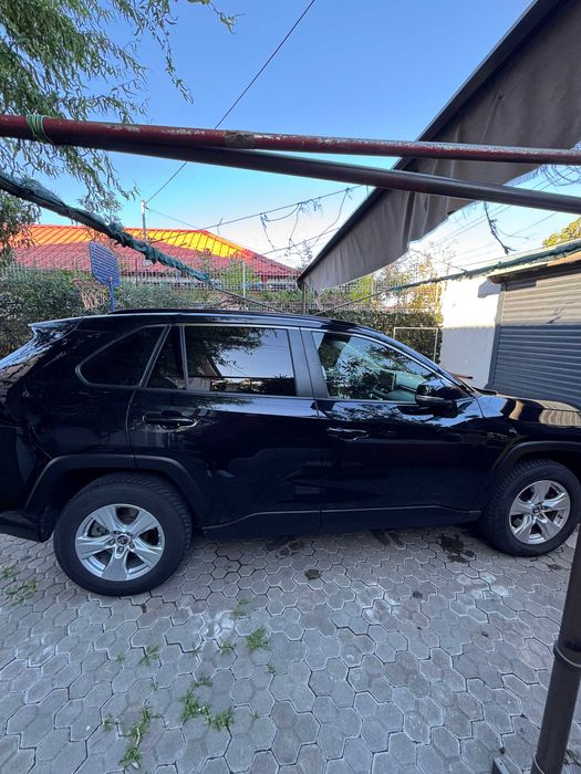 Toyota RAV4 Hybrid AWD 2019