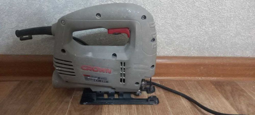Электролобзик CROWN