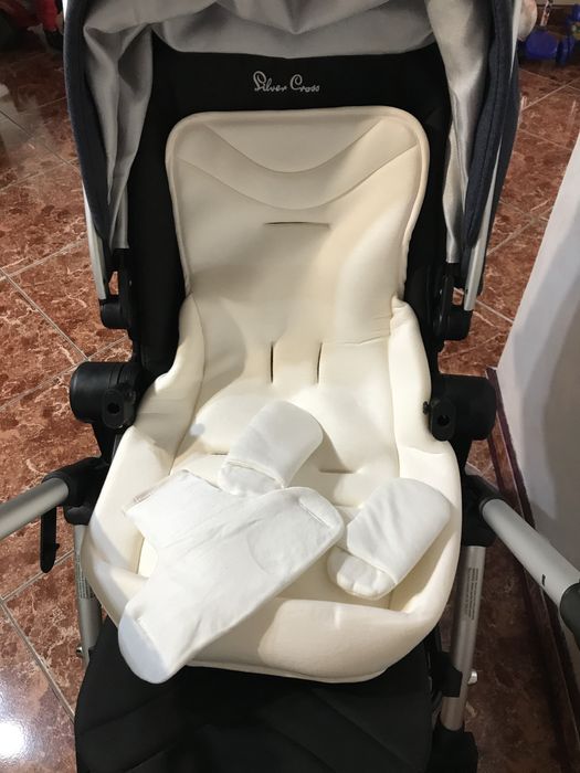 Carucior Silver Cross