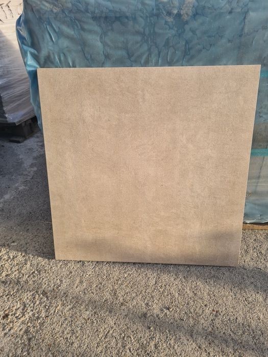 Gresie 2 cm exterior bej culoarea travertinului