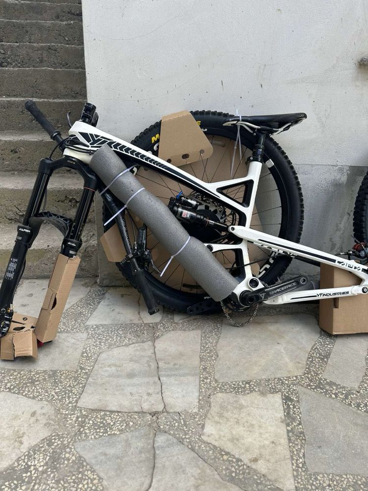 Yt Capra CF -27.5-M