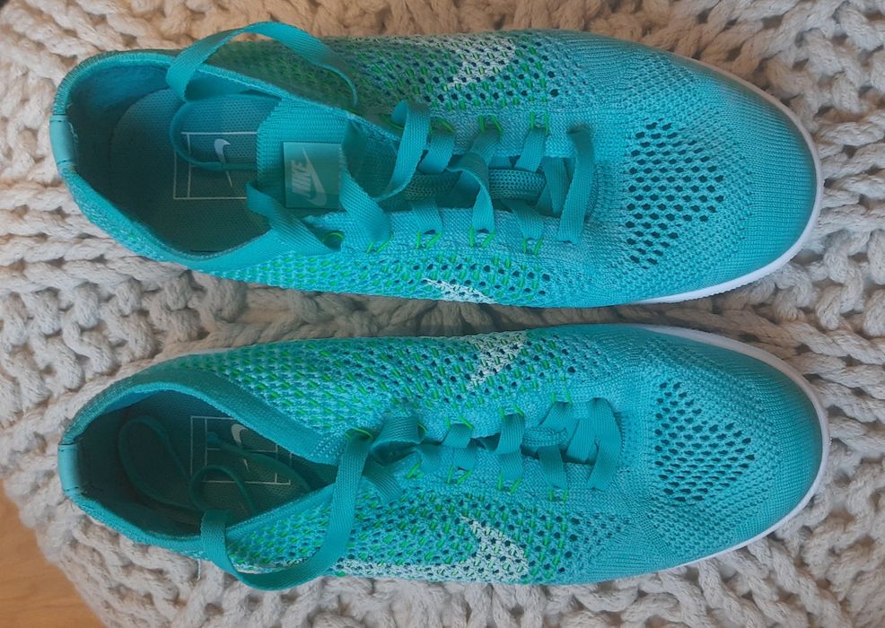 NIKE Tennis Classic Ultra Flyknit 40