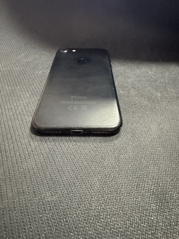 iPhone 7 128gb - отличен, с нова батерия