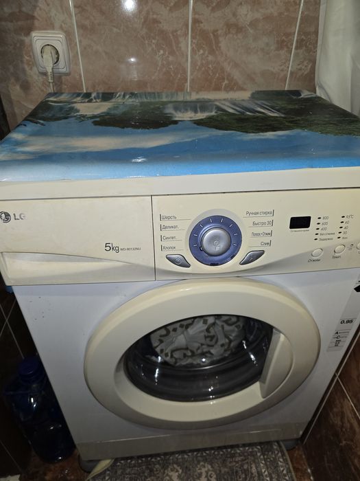 Продам стиральную машинку автомат на 5 кг
