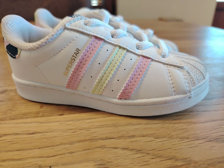 Adidas superstar
