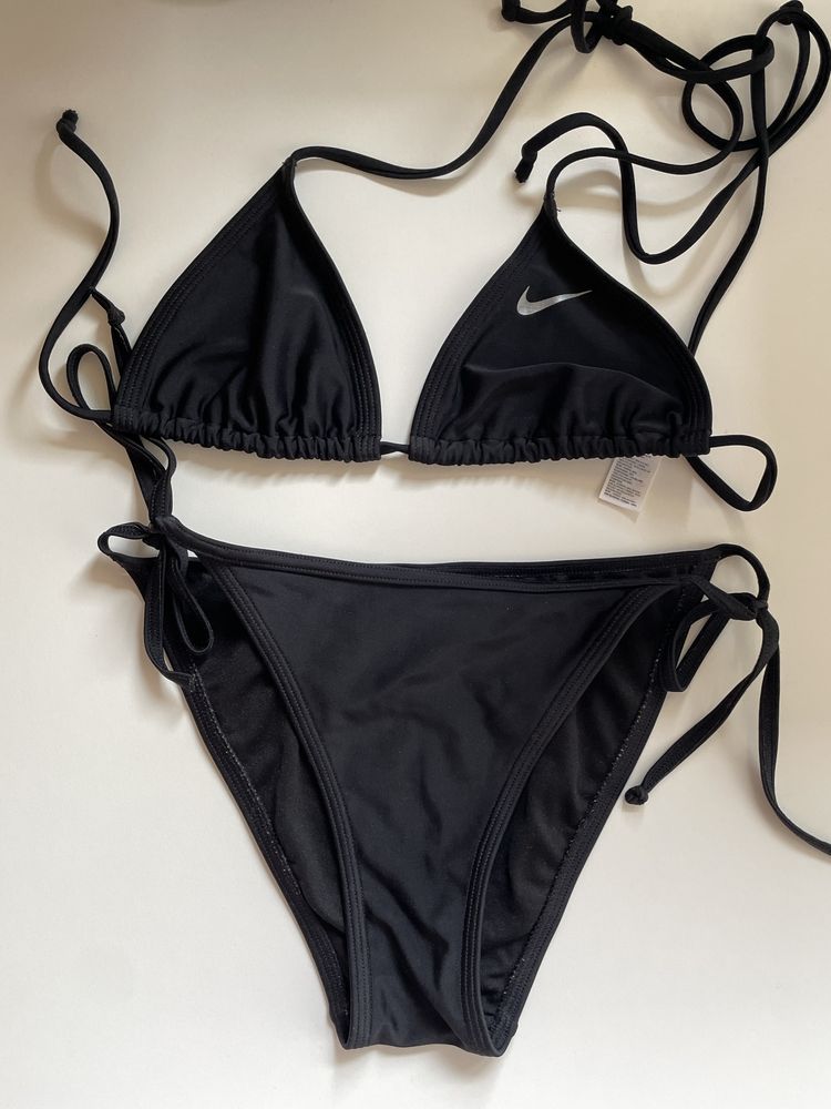 Оригинален бански костюм на NIKE