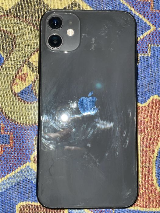Iphone 11 черного цвета
