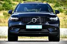Volvo xc40 R-design 4x4/Panoramic/Revizie inclusa