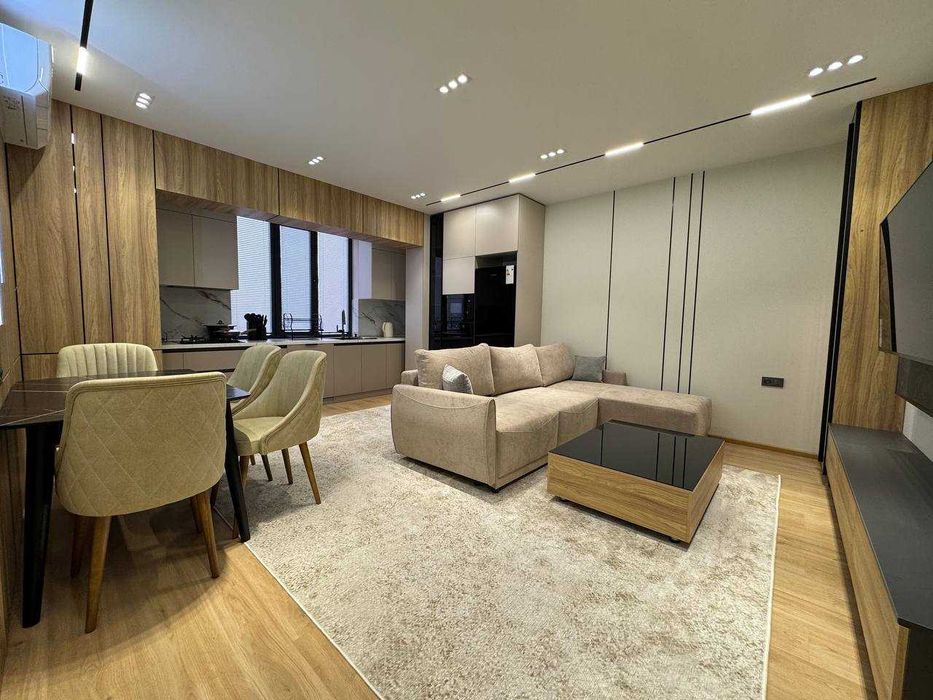 Срочно сдам 3- комнаты  Алмазарский  ЖК Сагбон Баурм  838*