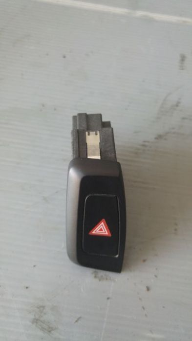 buton avarie audi a4 b8 8k1941509