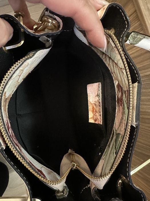 Дамска чанта, естествена кожа с флорални мотиви Vera