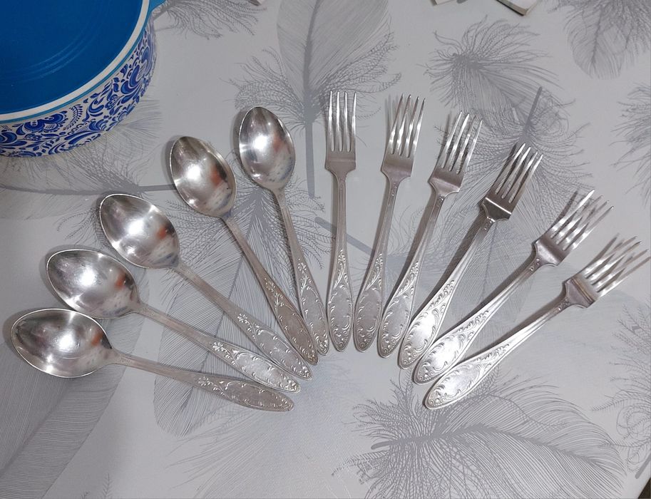 Столовые приборы мельхиор