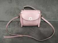 Женская розовая сумочка