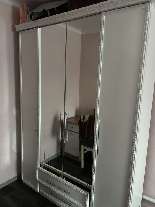 Спальная мебель/Шкаф