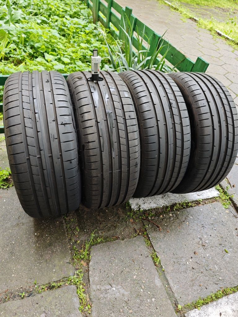 Летни гуми DUNLOP 215/45/17
