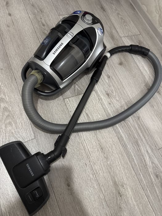 Пылесос на запчасти Samsung
