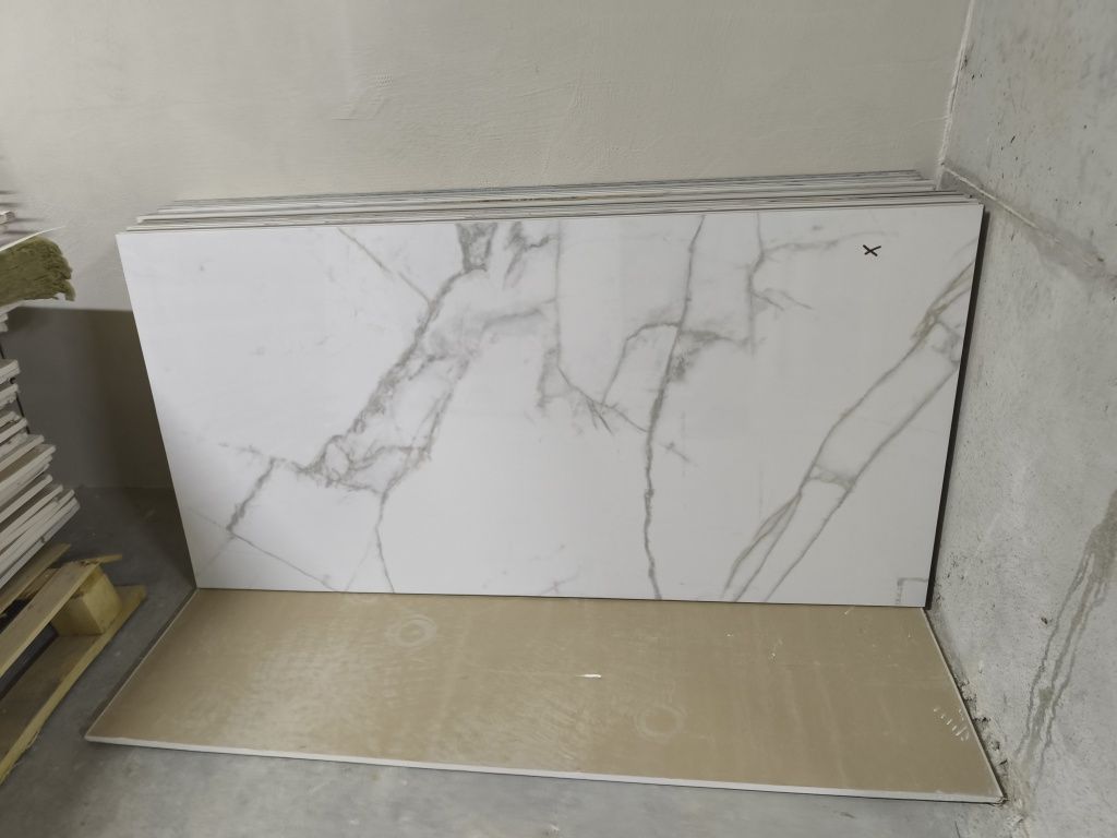 Продавам гранитогрес 120 х 60 см