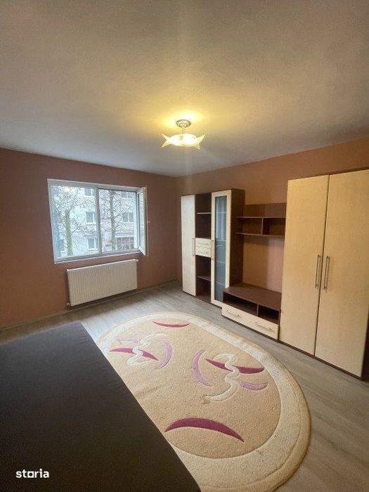 Apartament de 2 camere, 47 mp, zona Piata Izvoare