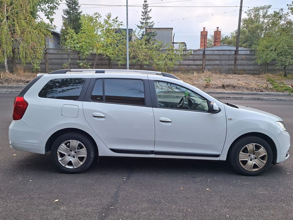 Vând Dacia Logan MCV2019