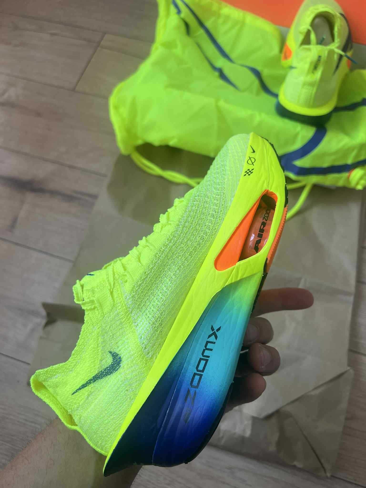 100% Оригинални Nike Alphafly3 в номер 36.5-23см най-ниска цена в ЕС