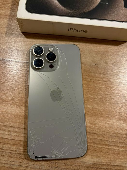 iPhone 15 Pro max 256 GB