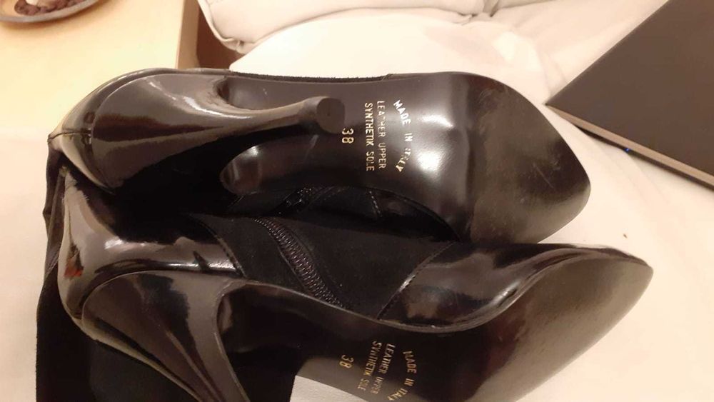 Cizme lungi din piele naturala intoarsa