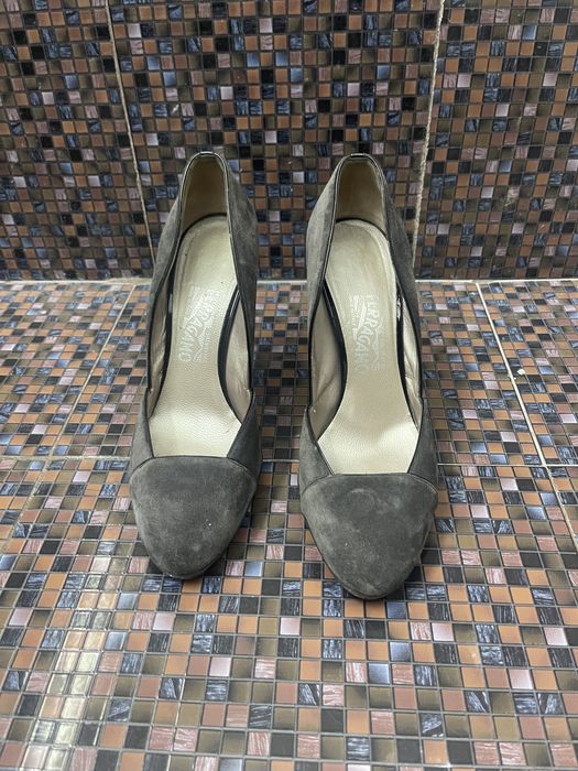 Vand pantofi Salvatore Ferragamo piele intoarsa