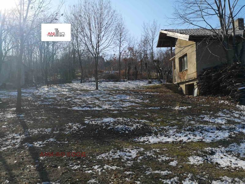 Парцел в Варна, област-м-т Боровец площ 1054 цена 62000