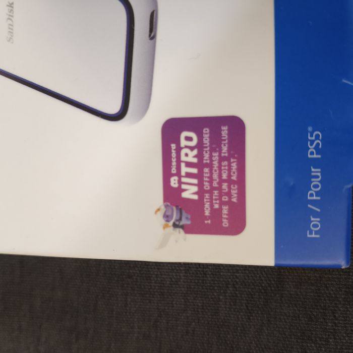 Ssd extern 2 tb sandisk playstation edition nou sigilat