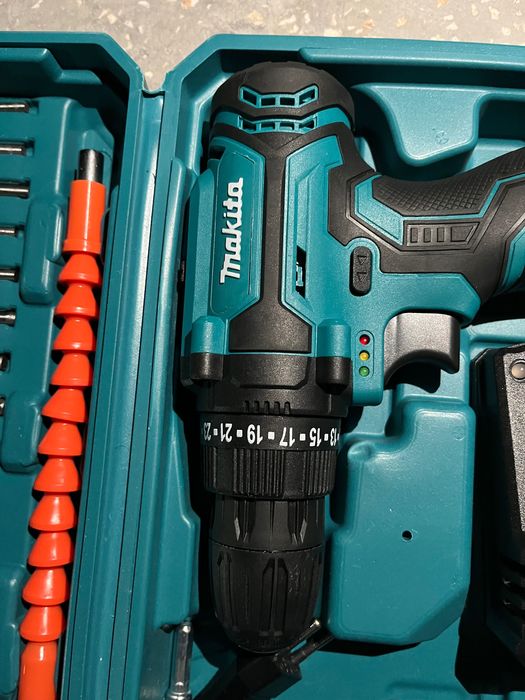 Винтоверт Makita