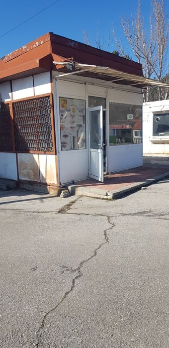 Продава се Магазин в Бобов дол - 50 кв.м за 82 €/кв.м - Снимка #3