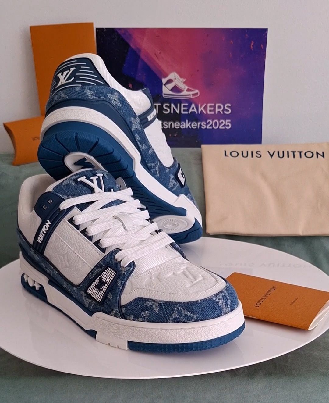 Adidasi Louis Vuitton
