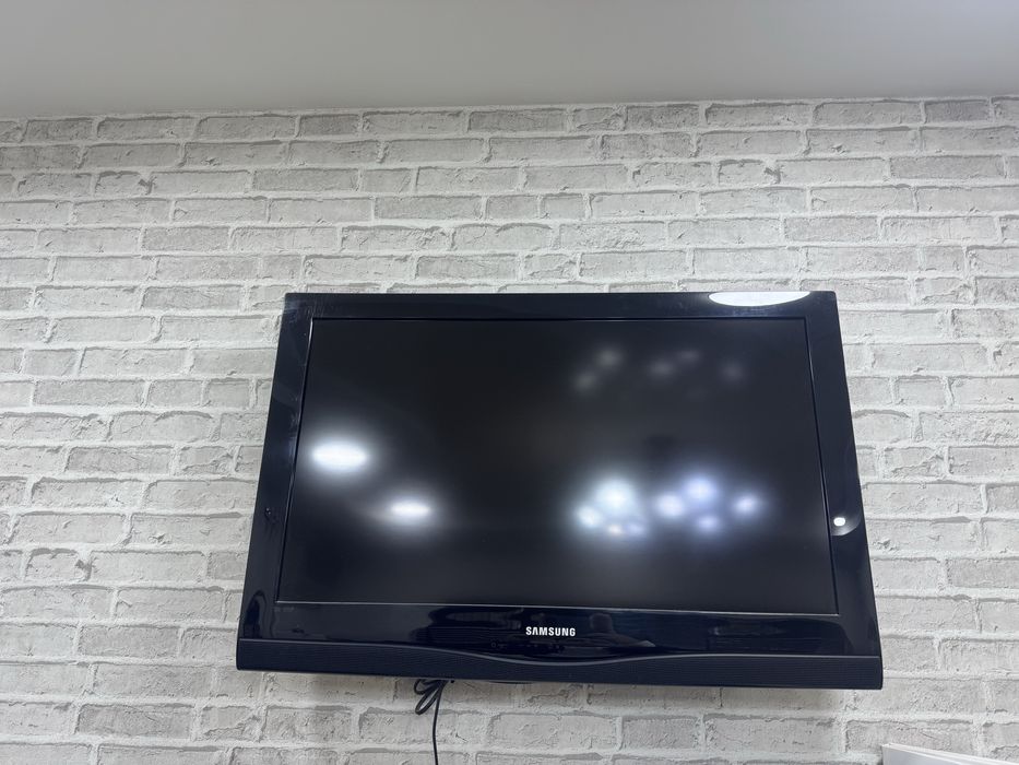 Продается телевизор в хорошем качестве