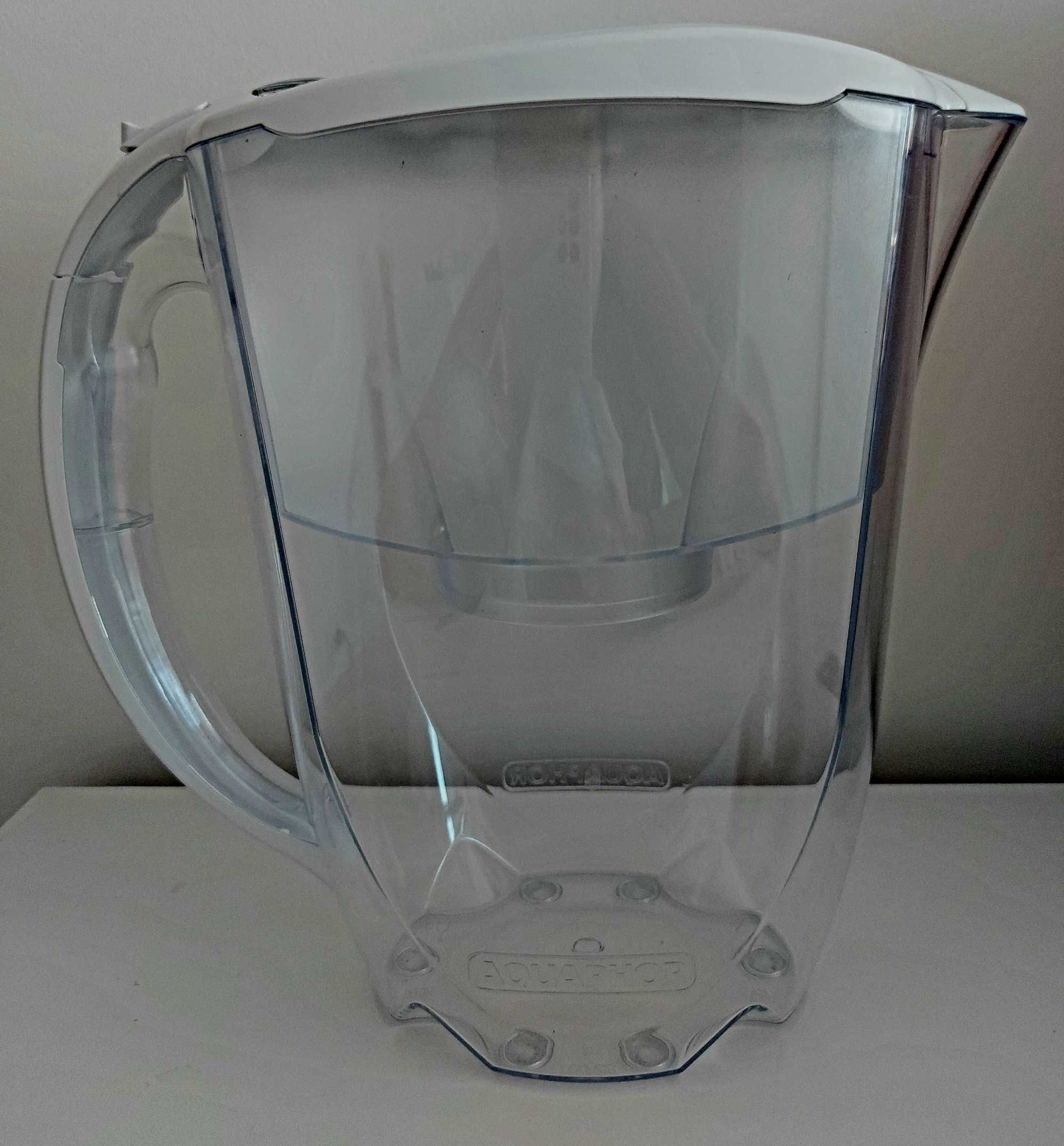 Нова кана за вода Аквафор, 1.5л